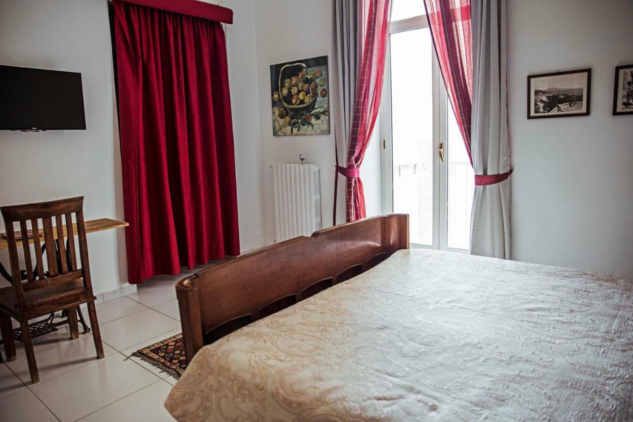 Miracoletti38 Hotel Napoli Eksteriør billede